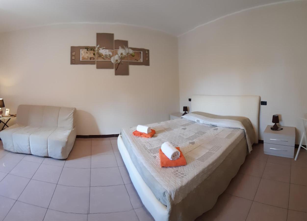 Villa Leilani B&B Sale Marasino Dış mekan fotoğraf