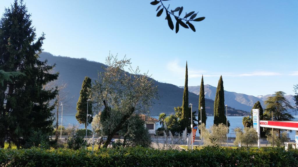Villa Leilani B&B Sale Marasino Dış mekan fotoğraf