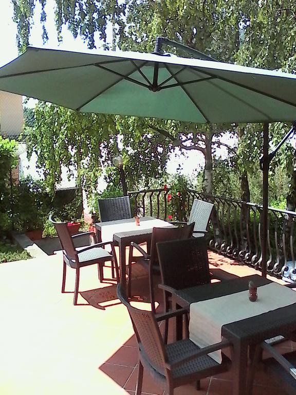 Villa Leilani B&B Sale Marasino Dış mekan fotoğraf