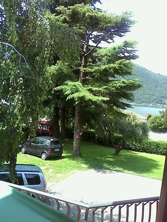 Villa Leilani B&B Sale Marasino Dış mekan fotoğraf